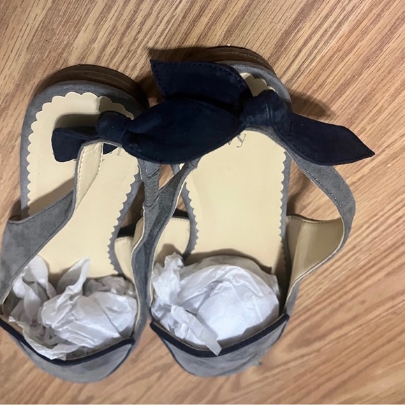 Crown & Ivy Women’s Slingbacks Size 8 1/2 - Picture 2 of 4